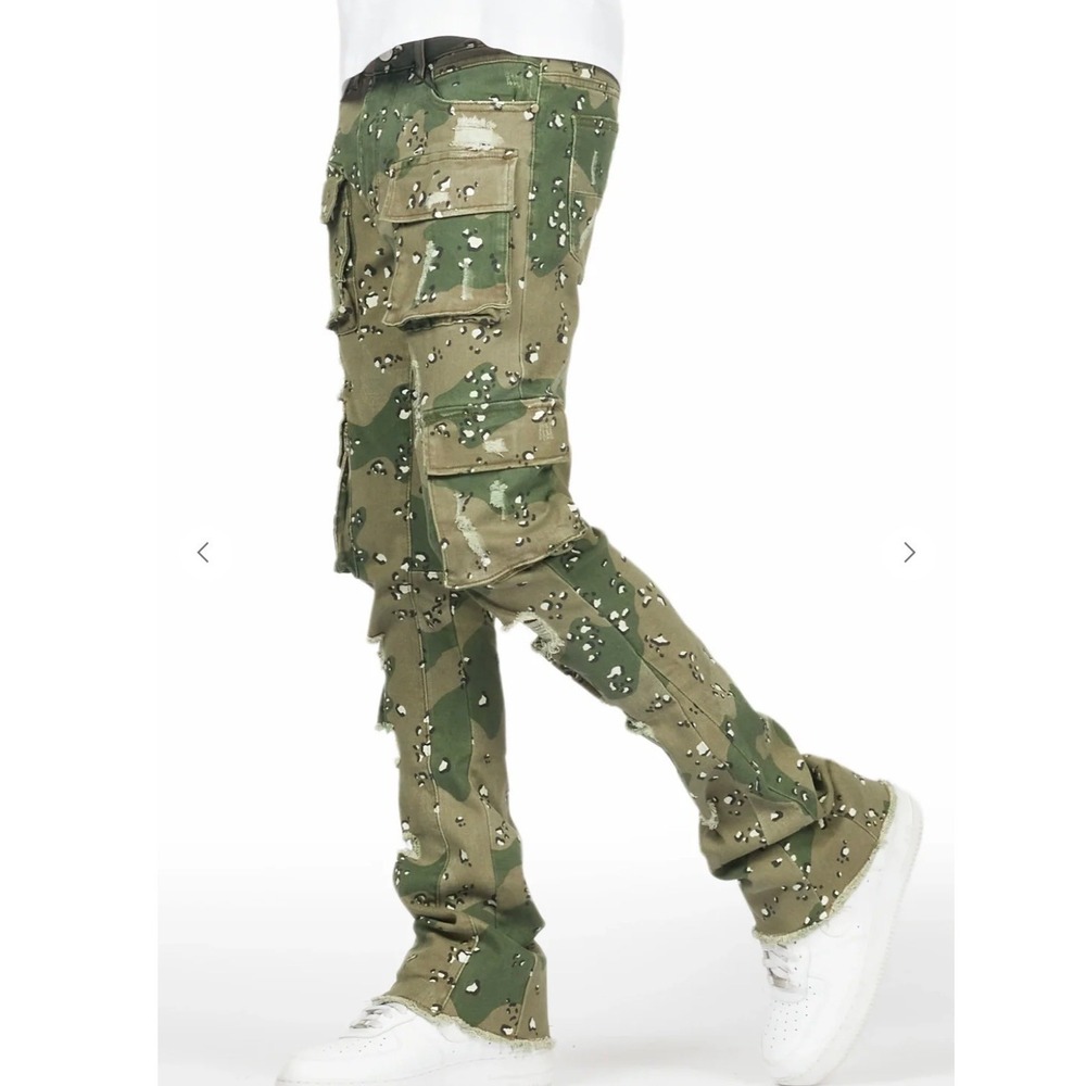Rockstar Original Mens 40 Green Camo Stacked Flare Distressed Cargo Jeans Pants